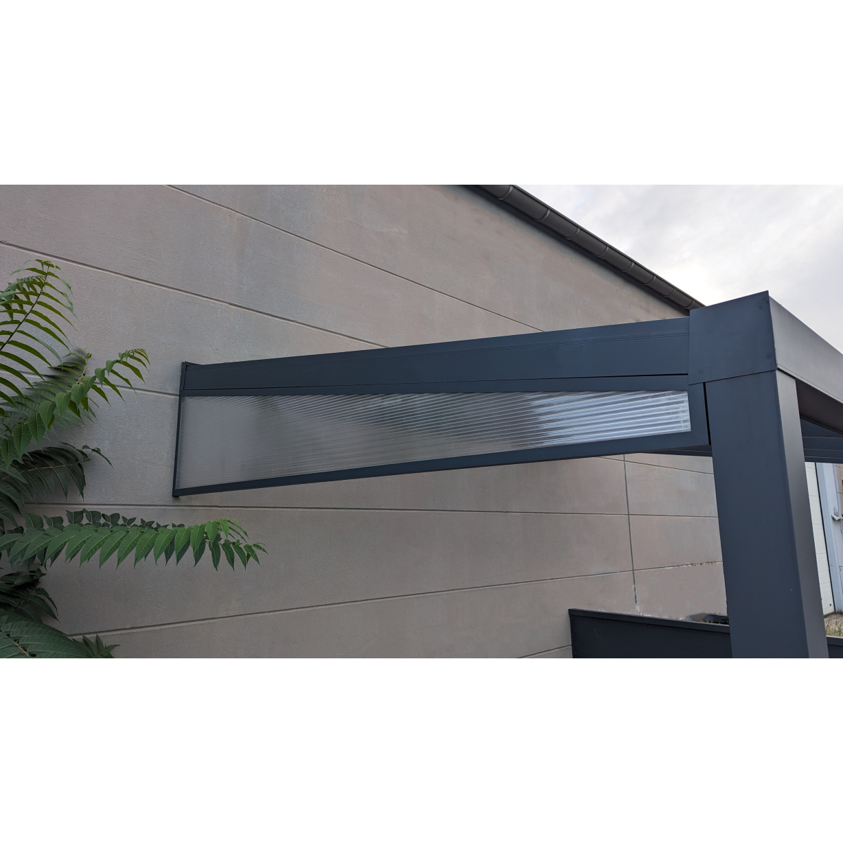 Seitenkeil mit Polycarbonat